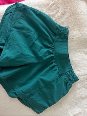 lululemon athletica teal hotty hot shorts